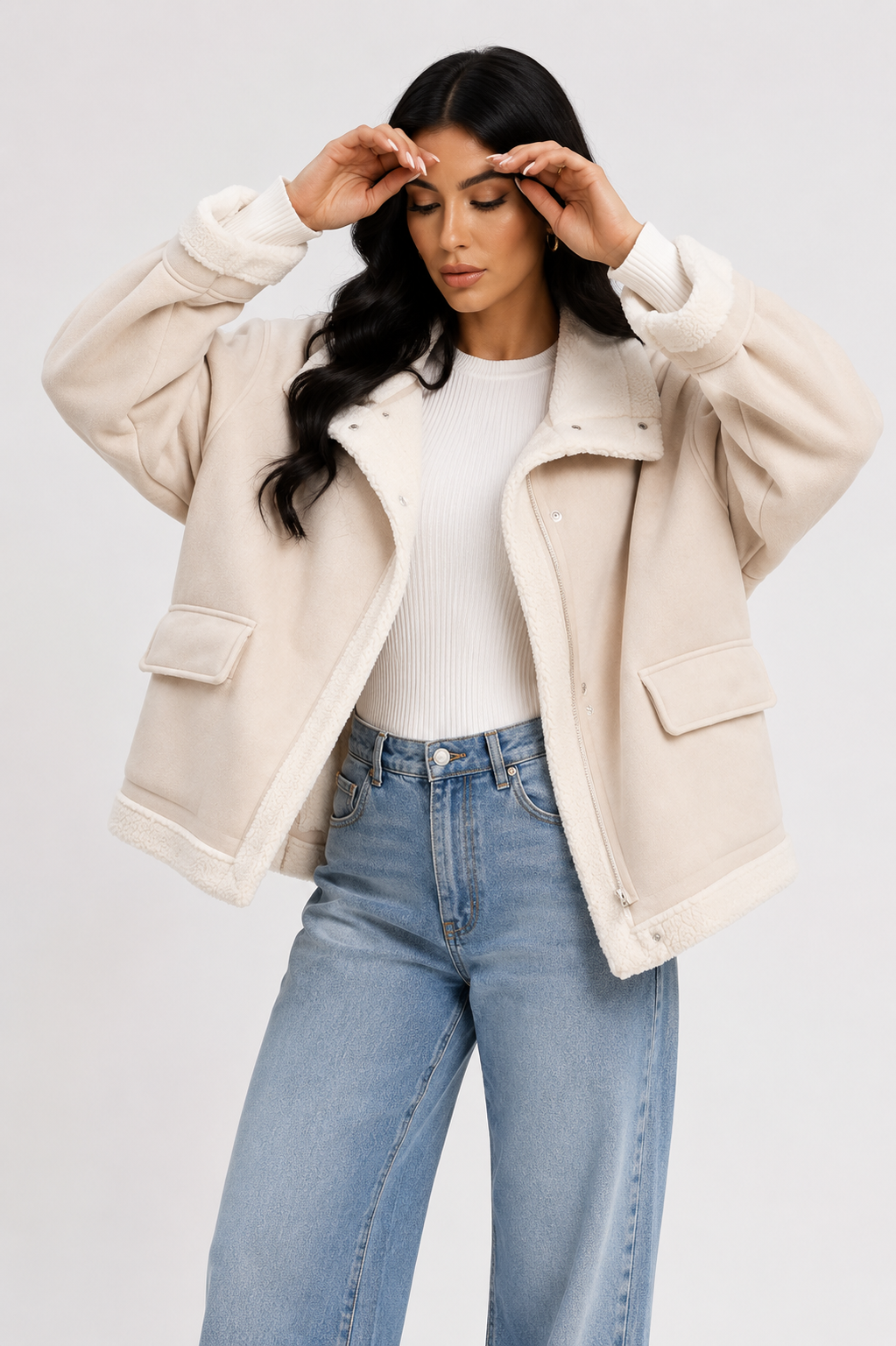 Casaco Feminino Elegância Minimalista com Forro Teddy