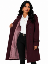 Sobretudo Feminino Amanda Vinho | Trench Coat Térmico Forrado com Cinto | Seleção Inverno