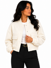 Jaqueta Feminina Urban Chic Off White | Edição Inverno