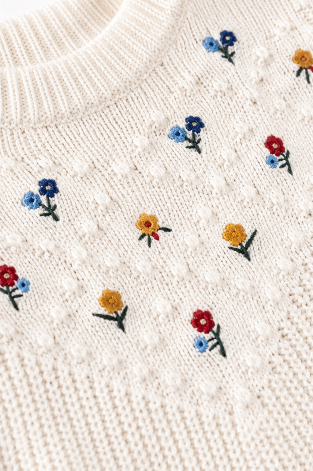 Suéter Feminino Floral Bordado Delicacy | Edição Inverno
