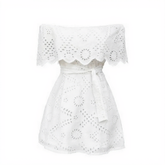 Vestido Curto Kristen Branco em Laise com Ombro a Ombro