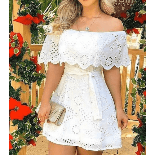 Vestido Curto Kristen Branco em Laise com Ombro a Ombro